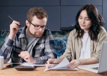 $45,000 a Year Is How Much an Hour