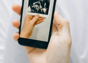 What Does “Hold” Mean on a Honeywell Thermostat