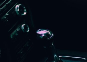 What Is the DS Button in the Honda Ridgeline