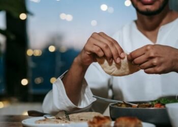 What Temperature Does Mold Die