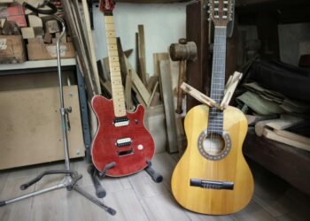 Is Bob Seger Related to Pete Seeger