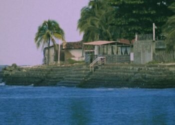 Books Similar to We Were Liars