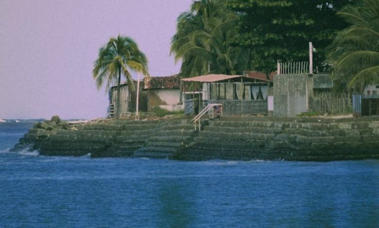 Books Similar to We Were Liars