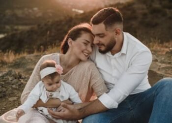 Smelly Breastfeeding Baby Urine Causes, Relief & Help