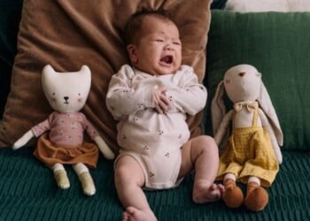 Why Does My Baby Wake Up Crying From Naps