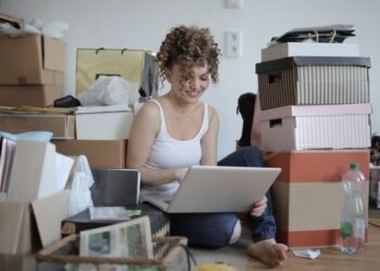 how to start a dropshipping business with no money