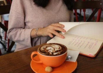 journal prompts for self discovery